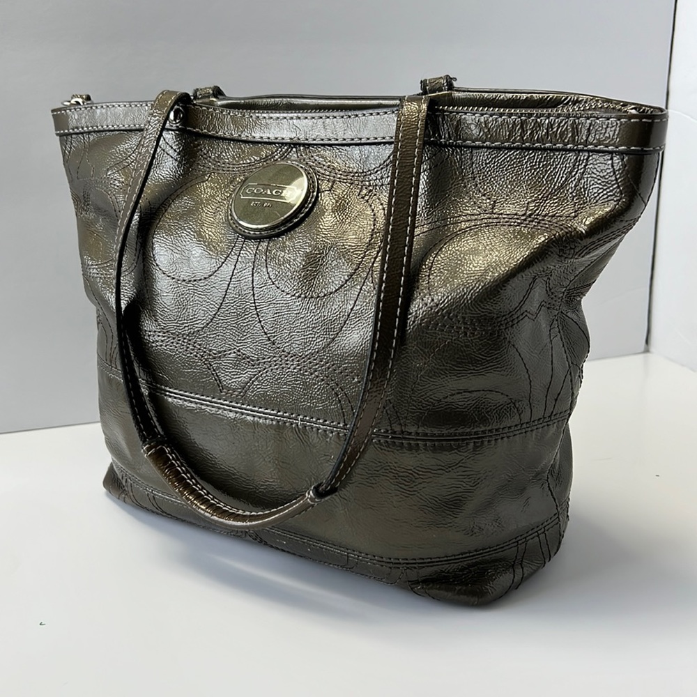 Coach | Metallic Signature Leather Zip Up Lined Tote Shoulder Bag Purse F15142